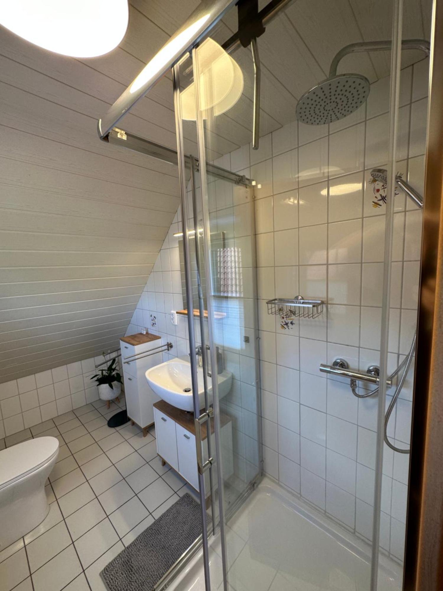 Ruhige, Kleine Ferienwohnung Шортенс Екстериор снимка